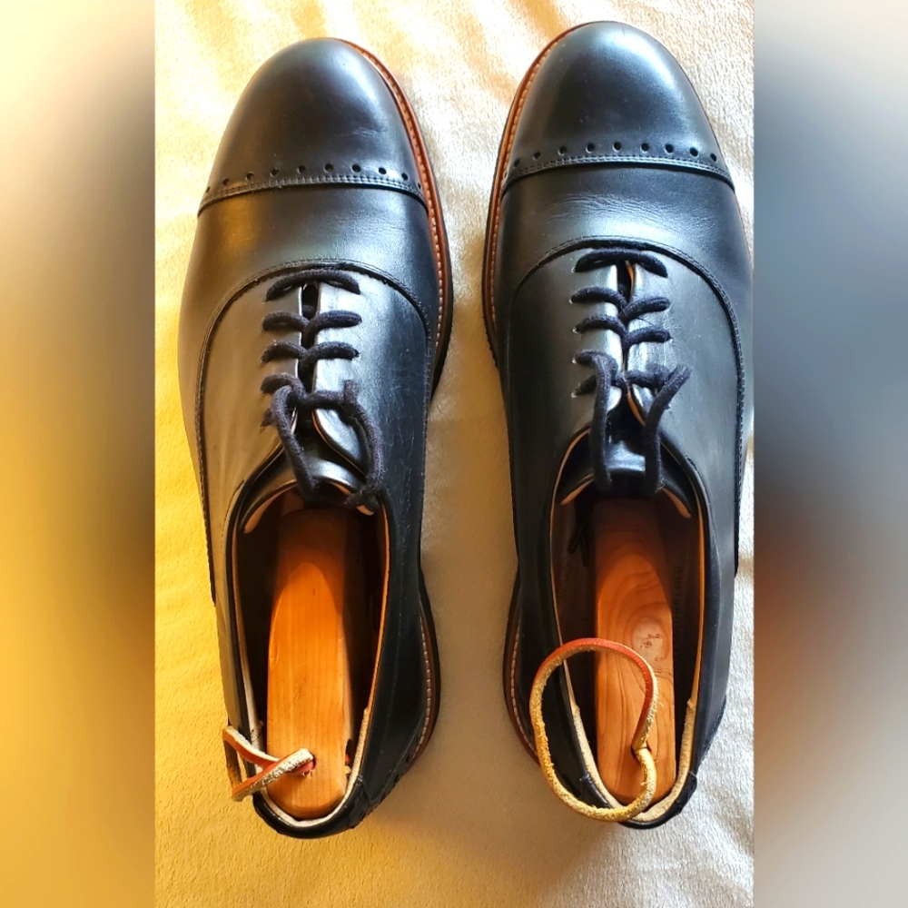 Samuel Hubbard Men's Cap Toe Oxford Shoes. Size 10W, EUC, black.